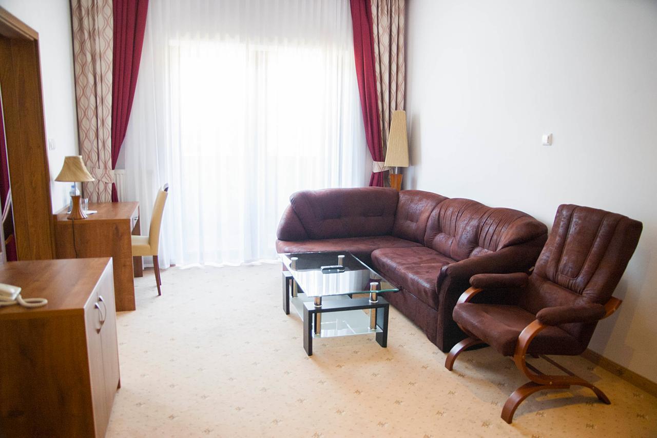 Hotel Drohicki Drohiczyn Bagian luar foto